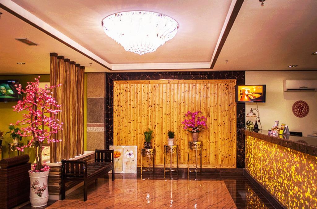 Herald Hotel Malacca Exterior foto